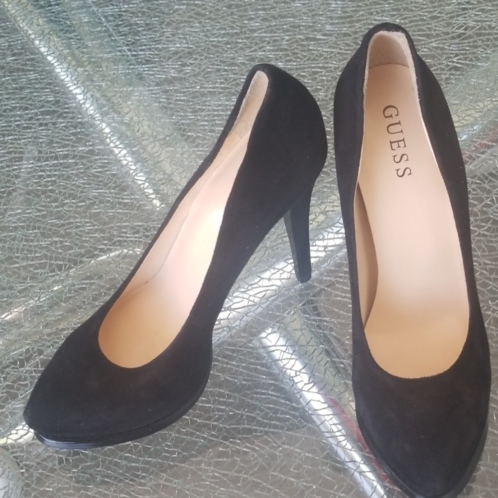 Guess black suede platform pumps